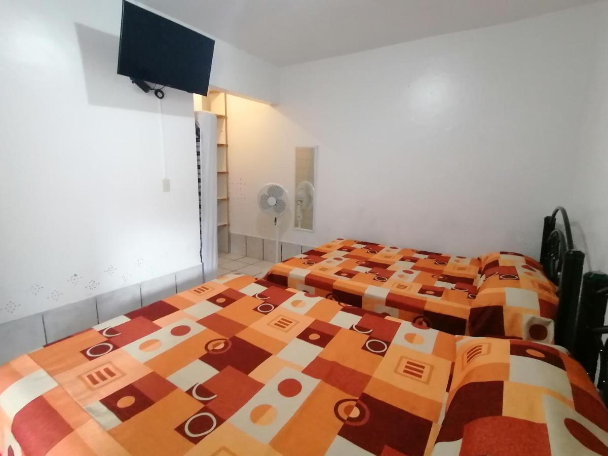 Hostal Maple Querétaro Exterior foto