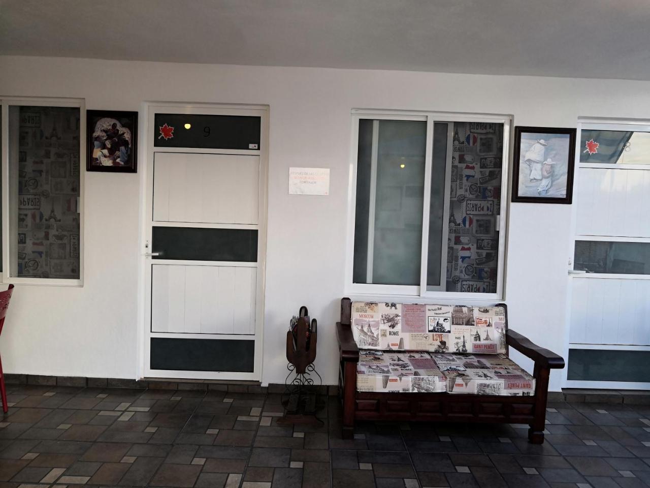 Hostal Maple Querétaro Exterior foto