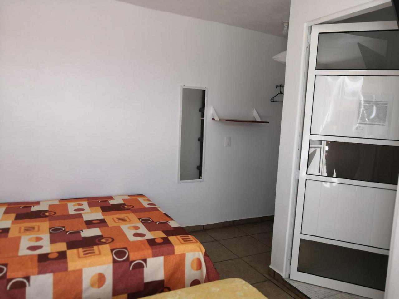 Hostal Maple Querétaro Exterior foto