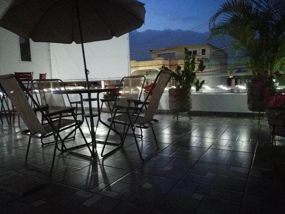 Hostal Maple Querétaro Exterior foto