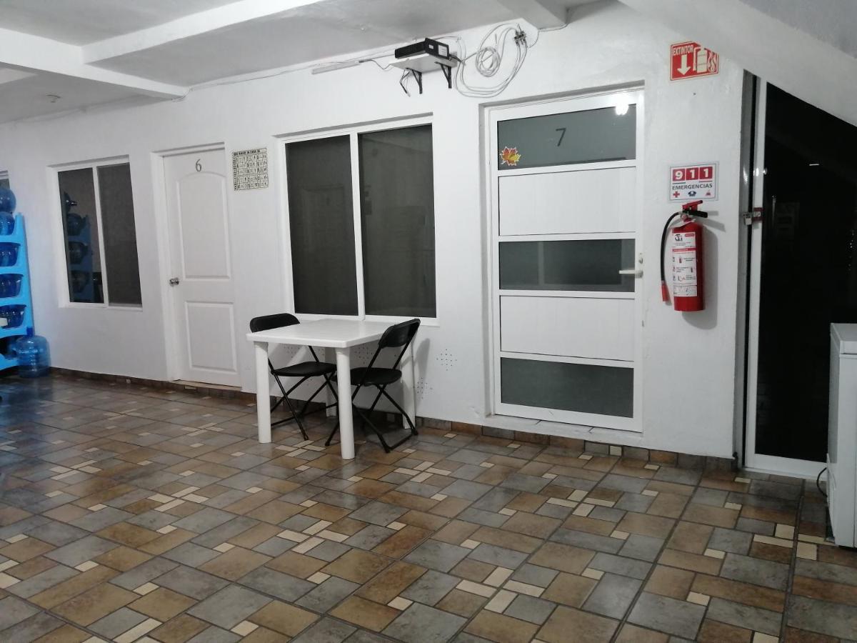 Hostal Maple Querétaro Exterior foto